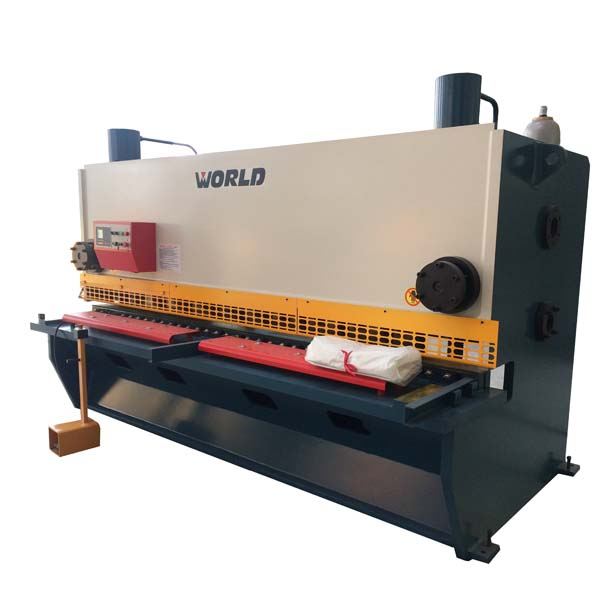 Hydraulic guillotine cutting machine para sa 8mm makapal na bakal plate