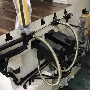 Pindutin ang QDC System