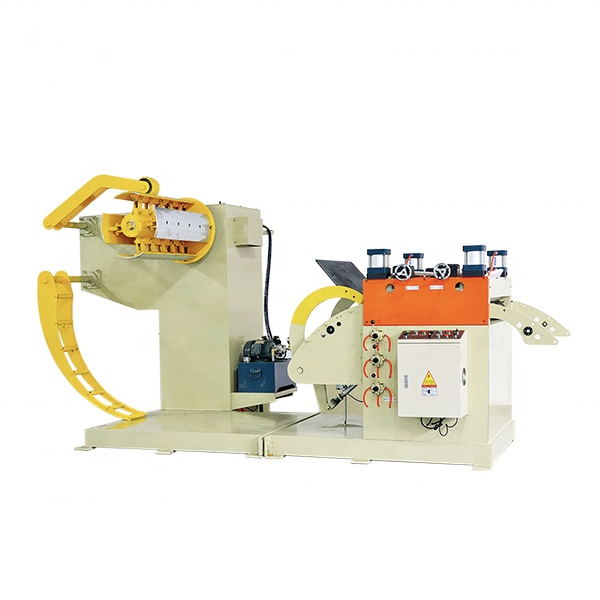 Straightener ng metal strip