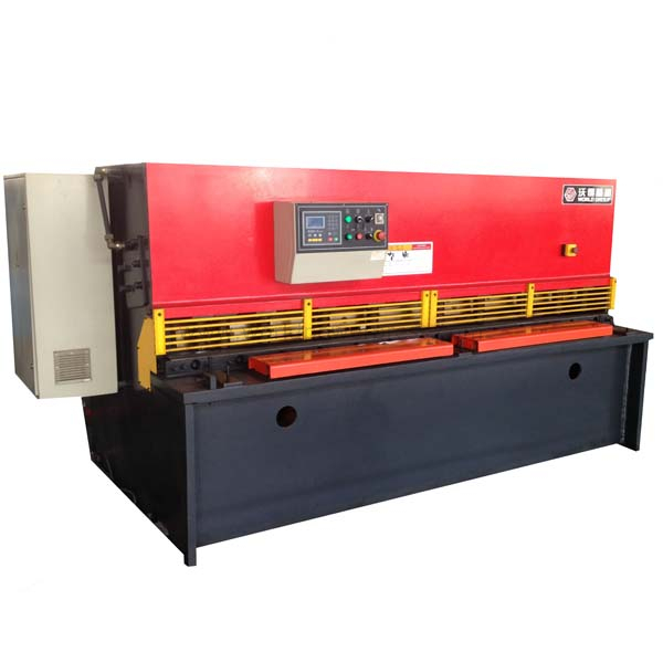 QC12Y-4X2500 Hydraulic shear machine para sa pagputol ng 4mm sheet metal